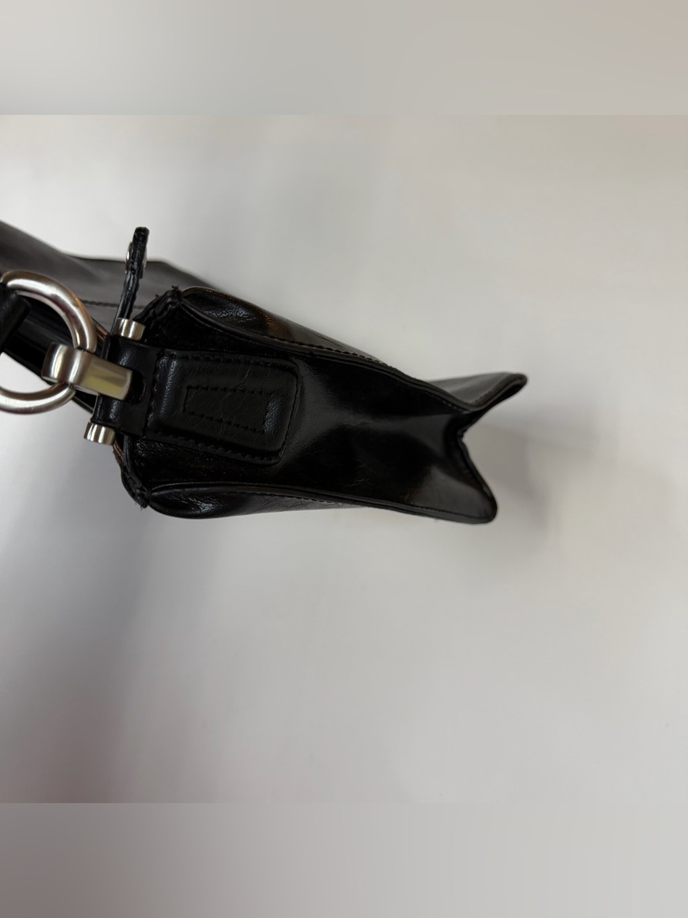 Vintage Y2K Liz Claiborne Shoulder Bag Solid Black Faux Leather Classic #4311 - Picture 6 of 13